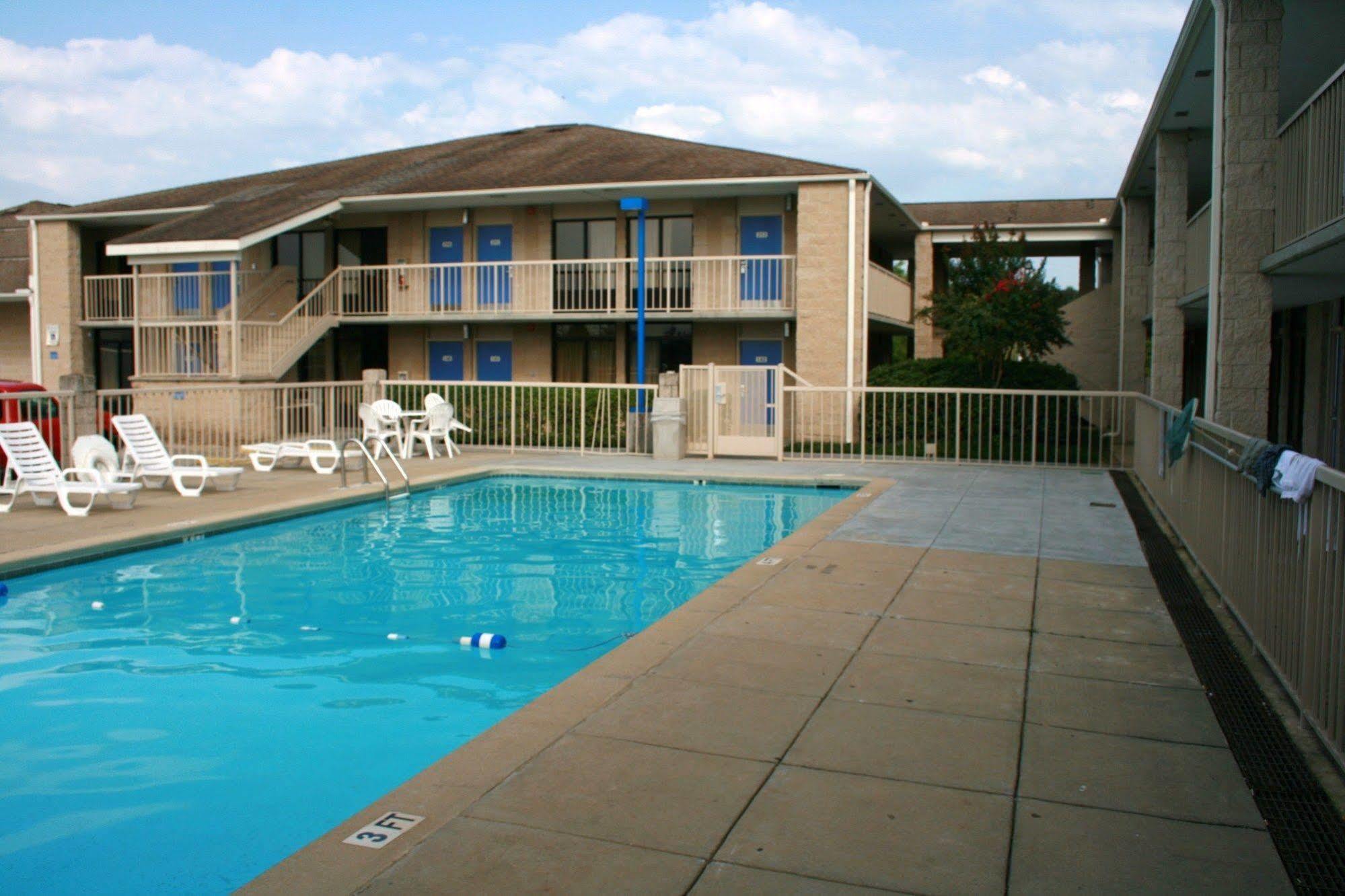 Red Roof Inn Gadsden Zewnętrze zdjęcie